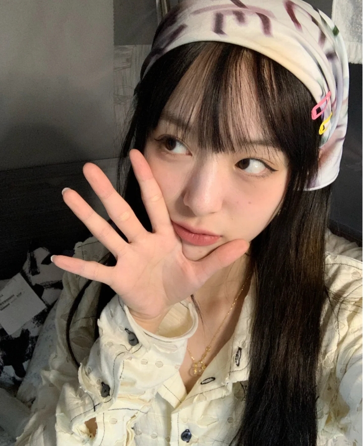 头巾的时尚扎法,lisa头巾造型