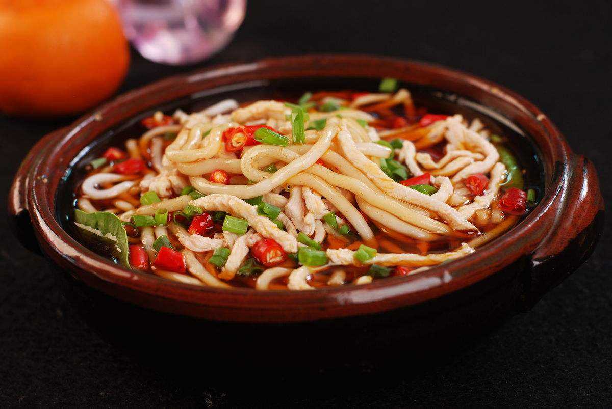 白色土豆粉的做法大全,土豆粉的配料和制作方法