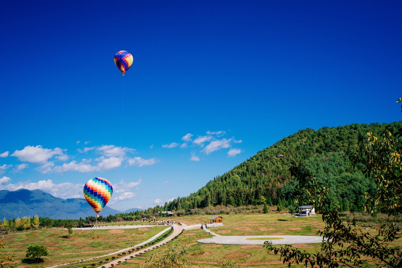 云南腾冲9月旅游攻略,云南腾冲旅游攻略秋天