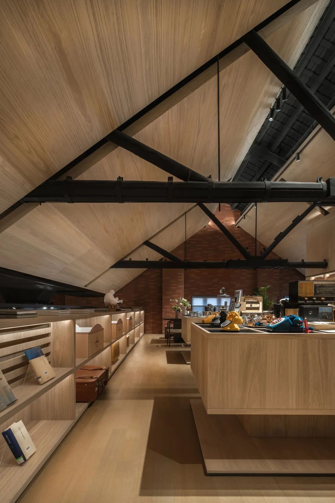 书香与艺居融为一体，重塑潮流空间IP