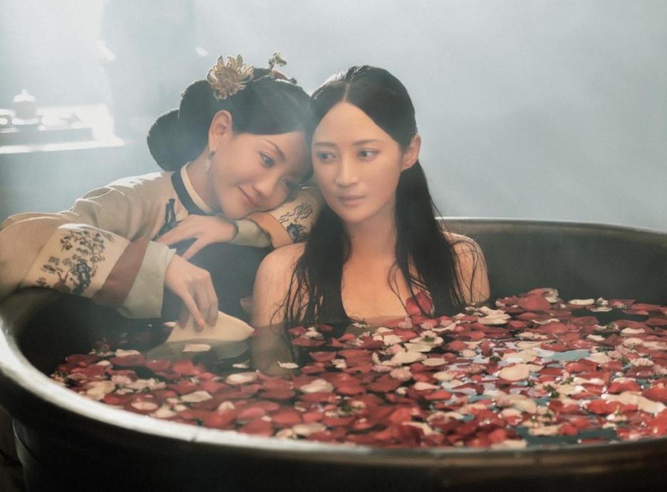 继耽改剧后，又迎来大批百合闺蜜情，你更看好哪一对？