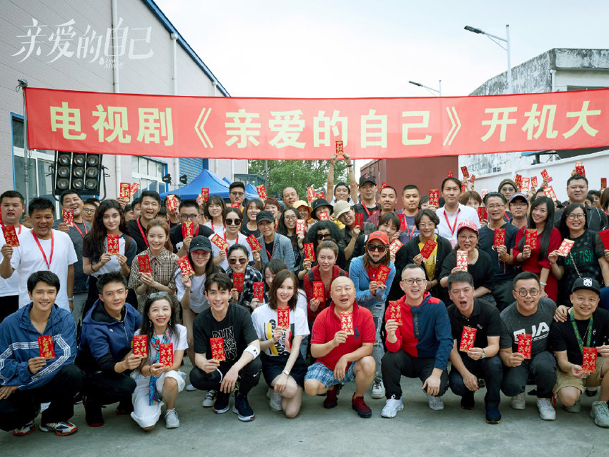 朱一龙穿法,33岁朱一龙有多迷人