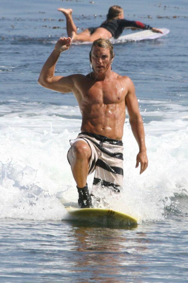 好莱坞性侵丑闻事件,因性侵被捕的男明星