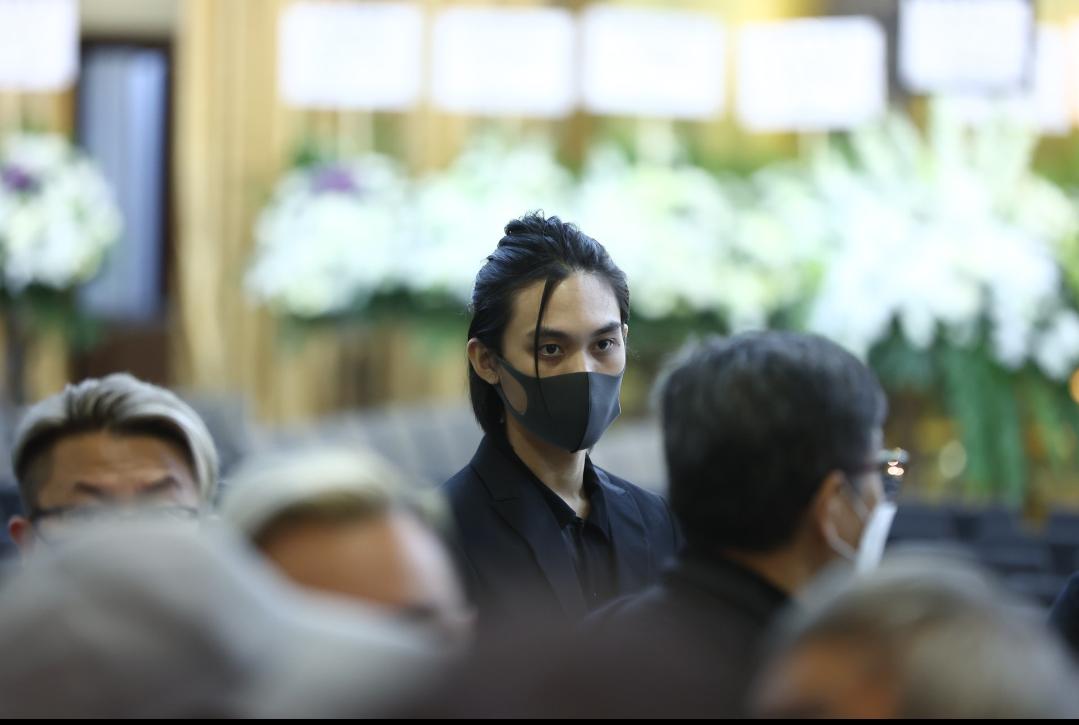 周星驰现场吊唁吴孟达,周星驰现场悼念吴孟达细节曝光