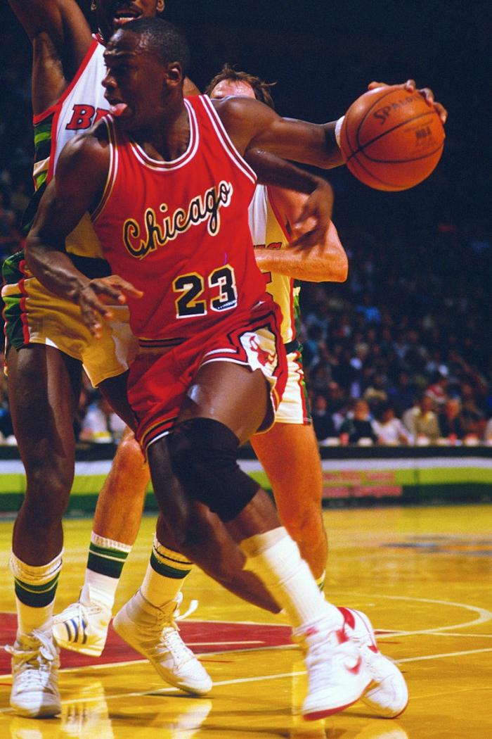 jordanaj1新配色2019,正品airjordan灰色高帮