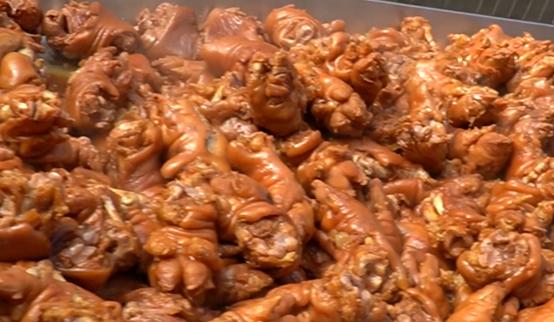 28岁做卤肉年入百万小伙,安徽大叔卖卤肉