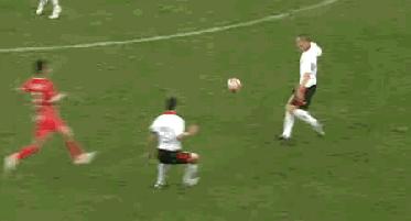 林书豪的伤病,林书豪重返赛场再次负伤