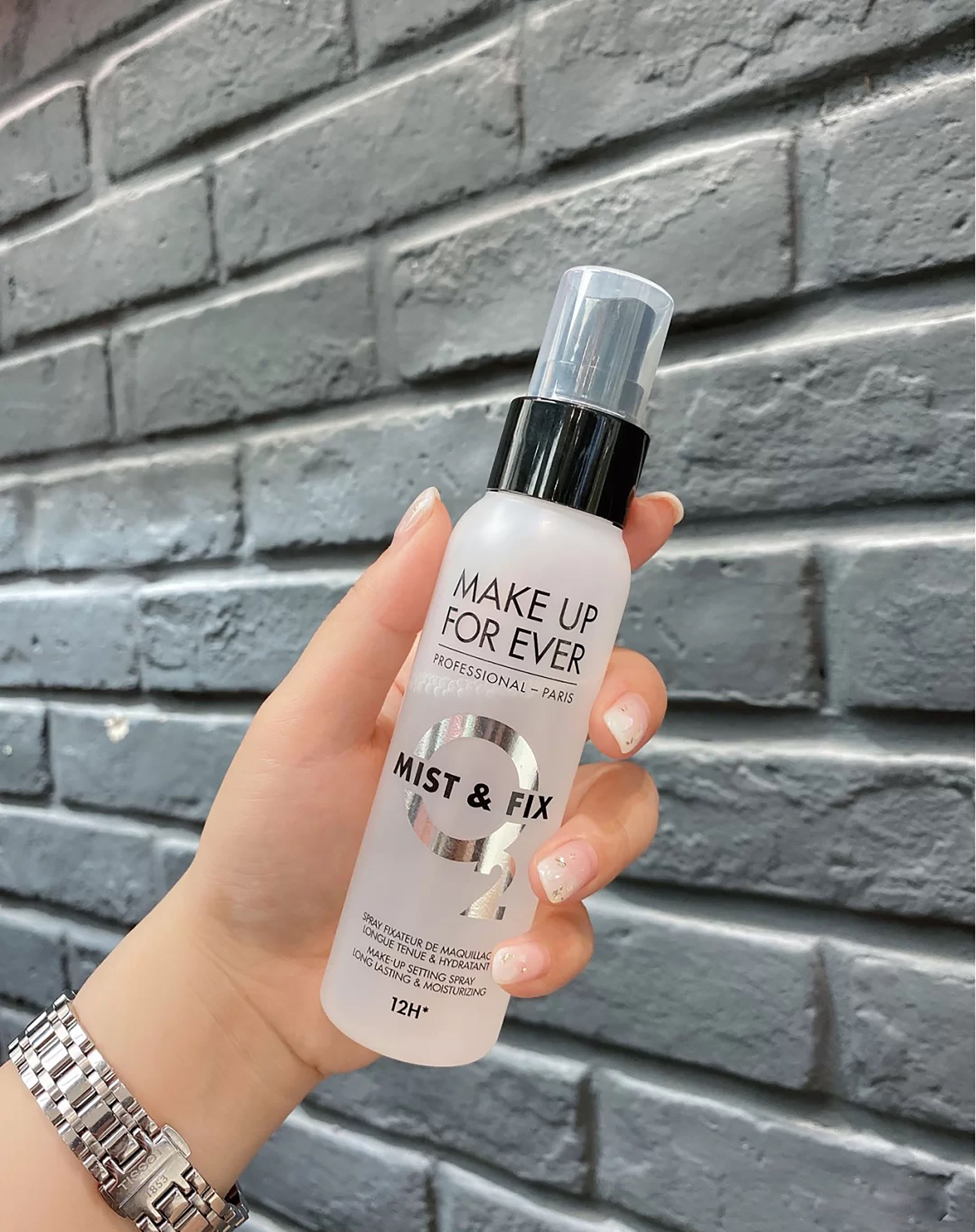 欧莱雅定妆喷雾和植村秀哪个好,植村秀和欧莱雅的定妆喷雾哪个好