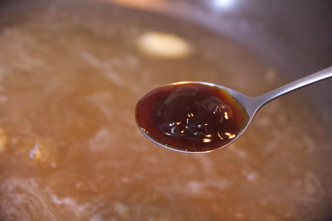 蚝油花菇焖花胶,正宗鲜炖花胶做法