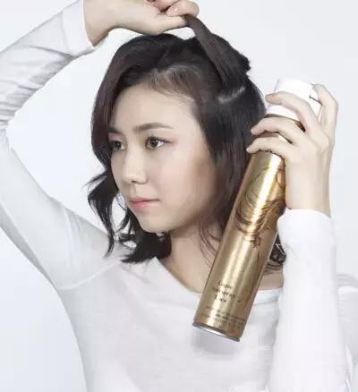 吹风机热风和冷风吹头发哪个蓬松,用吹风机快速打理有型的蓬松发型