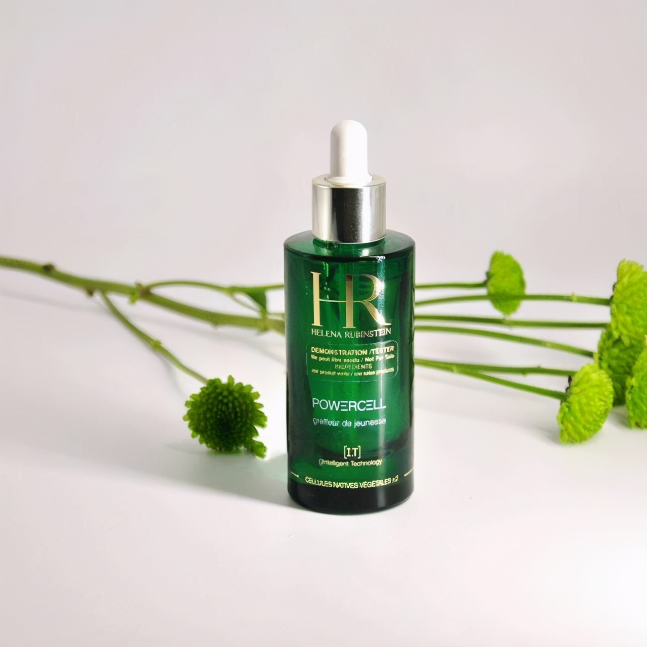 哪些精华油美白抗皱,黄皮肤美白保湿精华液