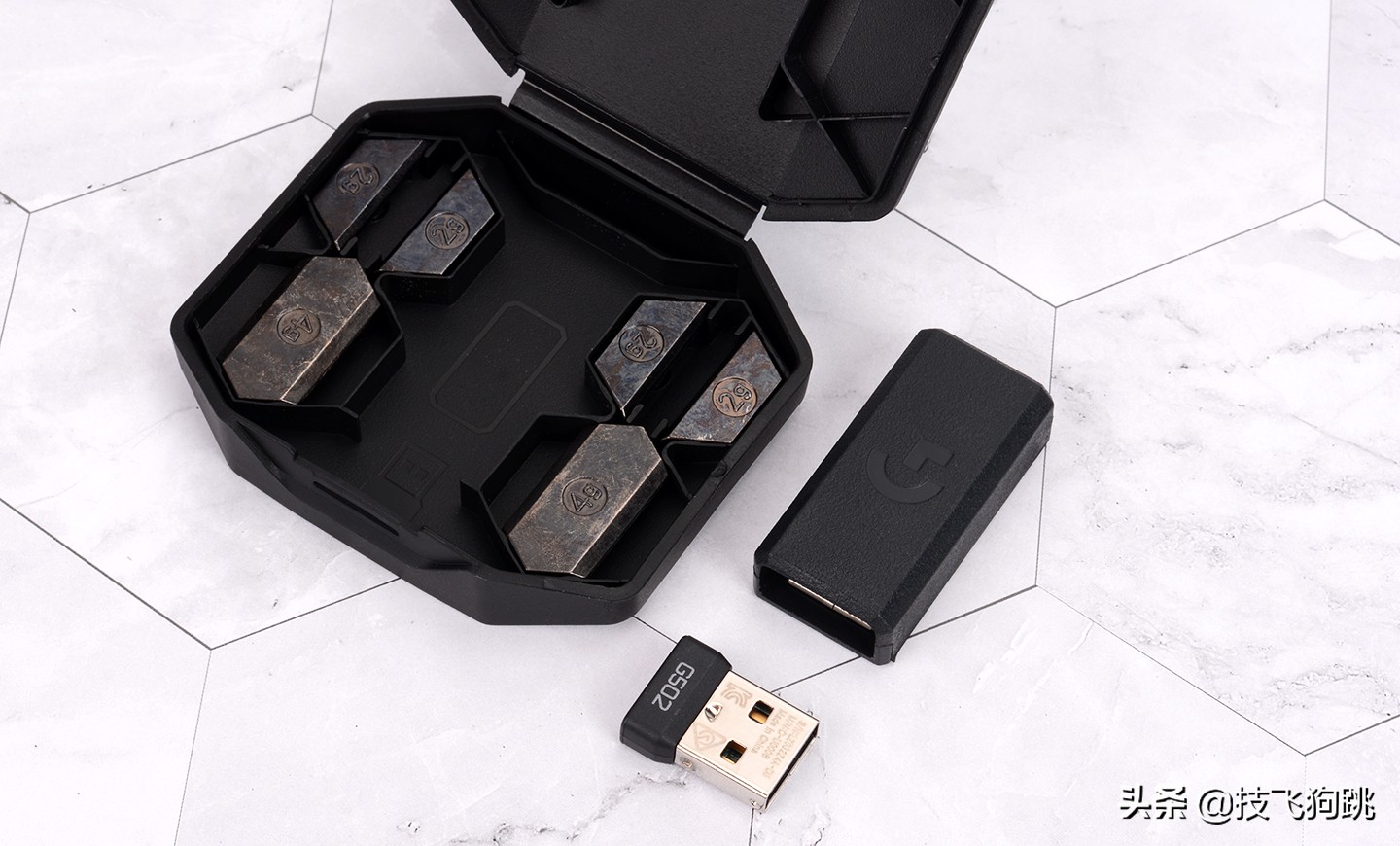 永劫无间罗技鼠标g502hero一键振刀,鼠标推荐罗技g502测评