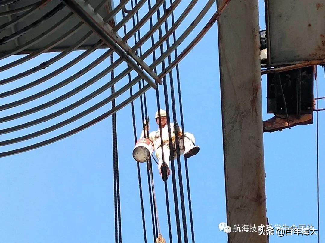 这个小妮不简单,乡下丫头不简单