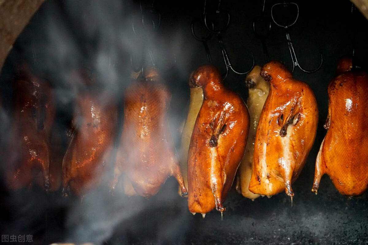 来北京必须要吃的烤鸭店叫什么,北京吃烤鸭哪里最合适