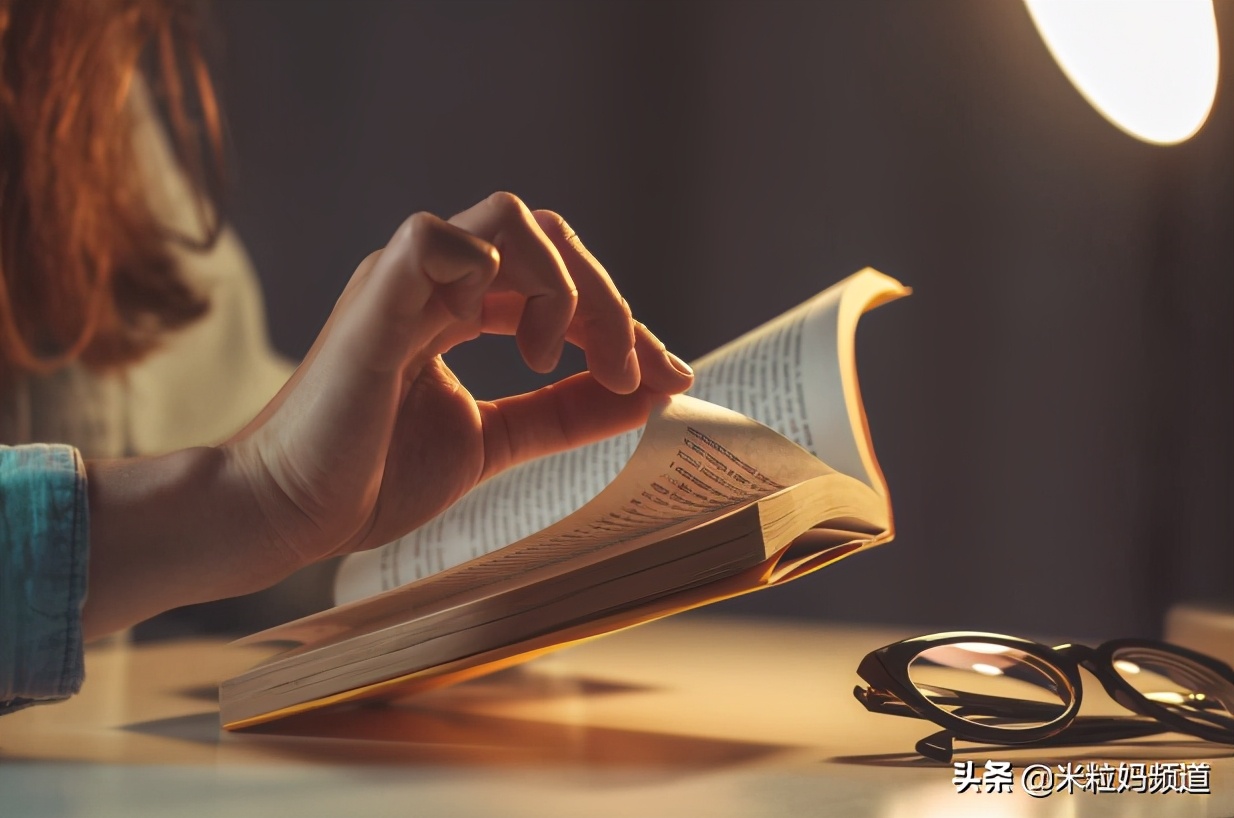 贾静雯的女儿眼睛是远视还是近视,贾静雯眼近视多少度