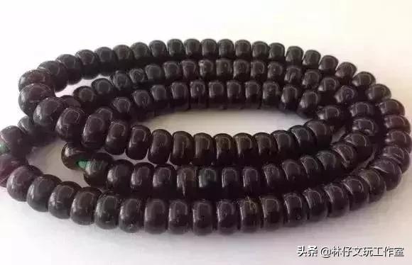 见识下玩友花十块钱买的椰壳手串如何玩出一万元的效果