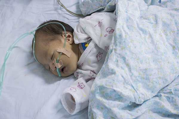 医院领的叶酸和药店的叶酸哪个好,医院的叶酸和买的几百的叶酸