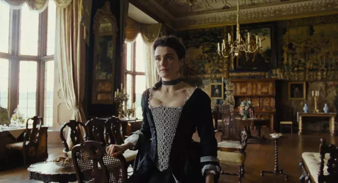 欧洲紧身胸罩的历史,欧洲紧身胸罩介绍