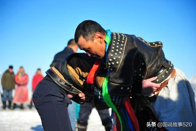 蒙古为什么爱摔跤,蒙古摔跤为什么有那么奇怪的动作