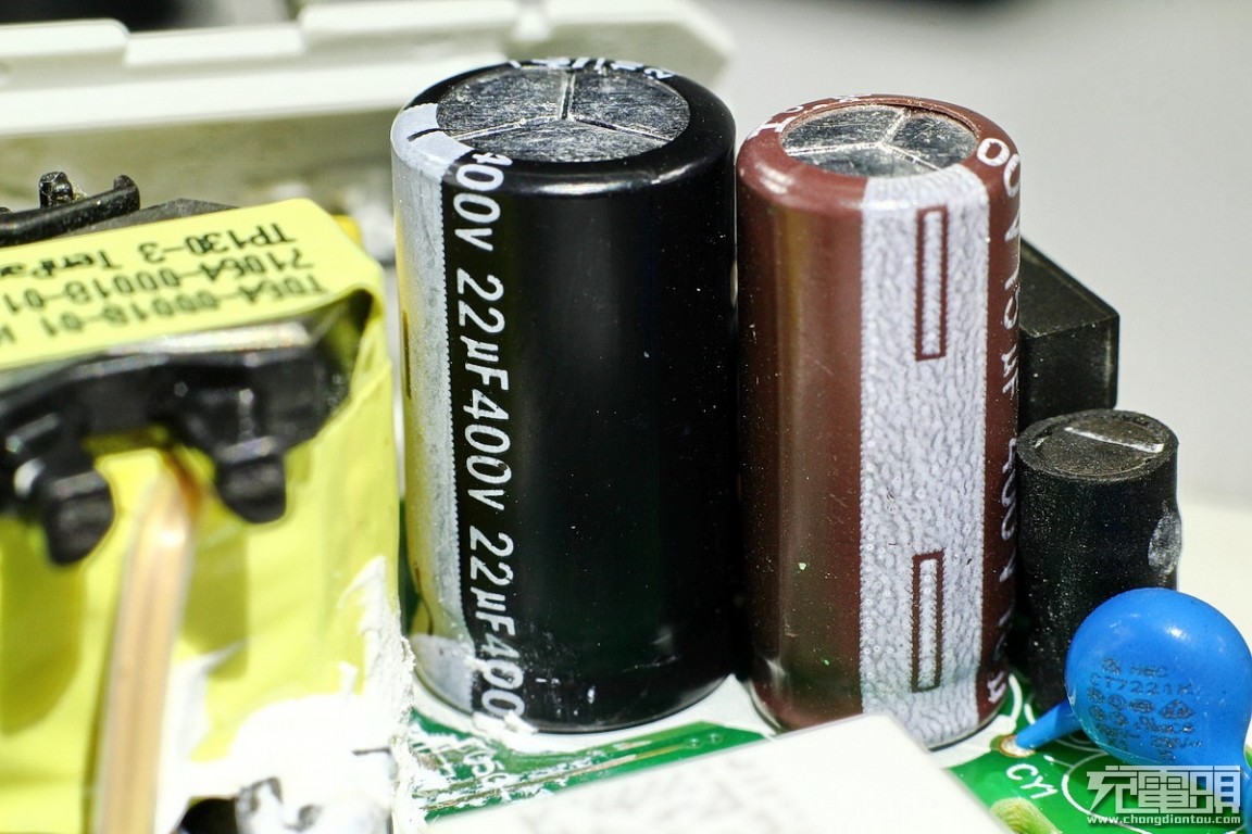 oppo手机电源适配器怎么拆开,拆解报告oppo240w无线快充手机