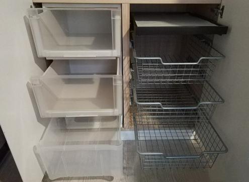 门后空间利用衣柜,较深的衣柜怎么设计