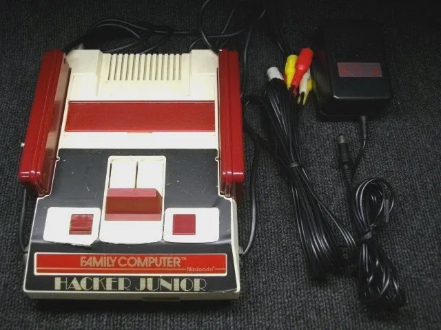 最强法务部又如何?任天堂眼皮底下的盗版商与它的成人游戏帝国