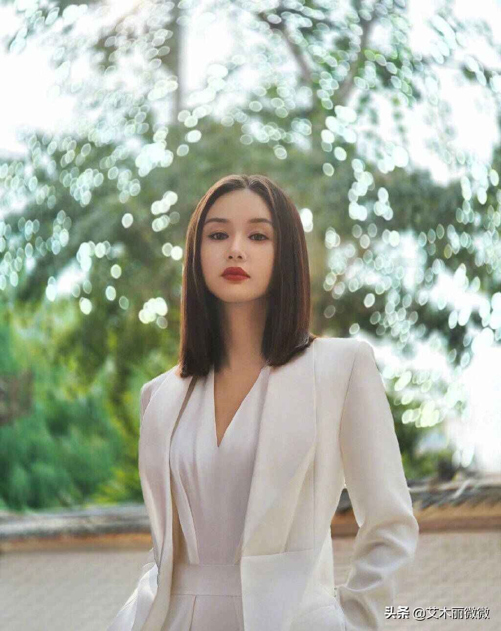 王子文穿搭西装,王子文真懂简约高级穿搭