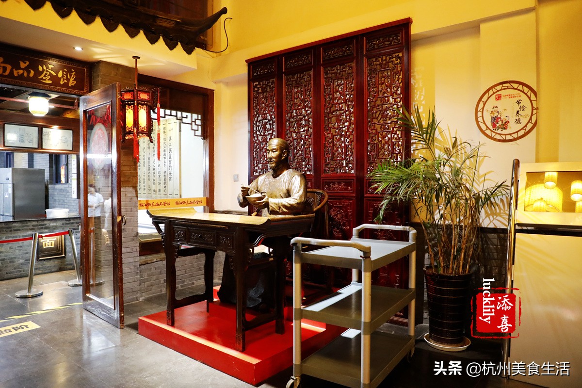 镇江美食三怪,镇江美食推荐锅盖面