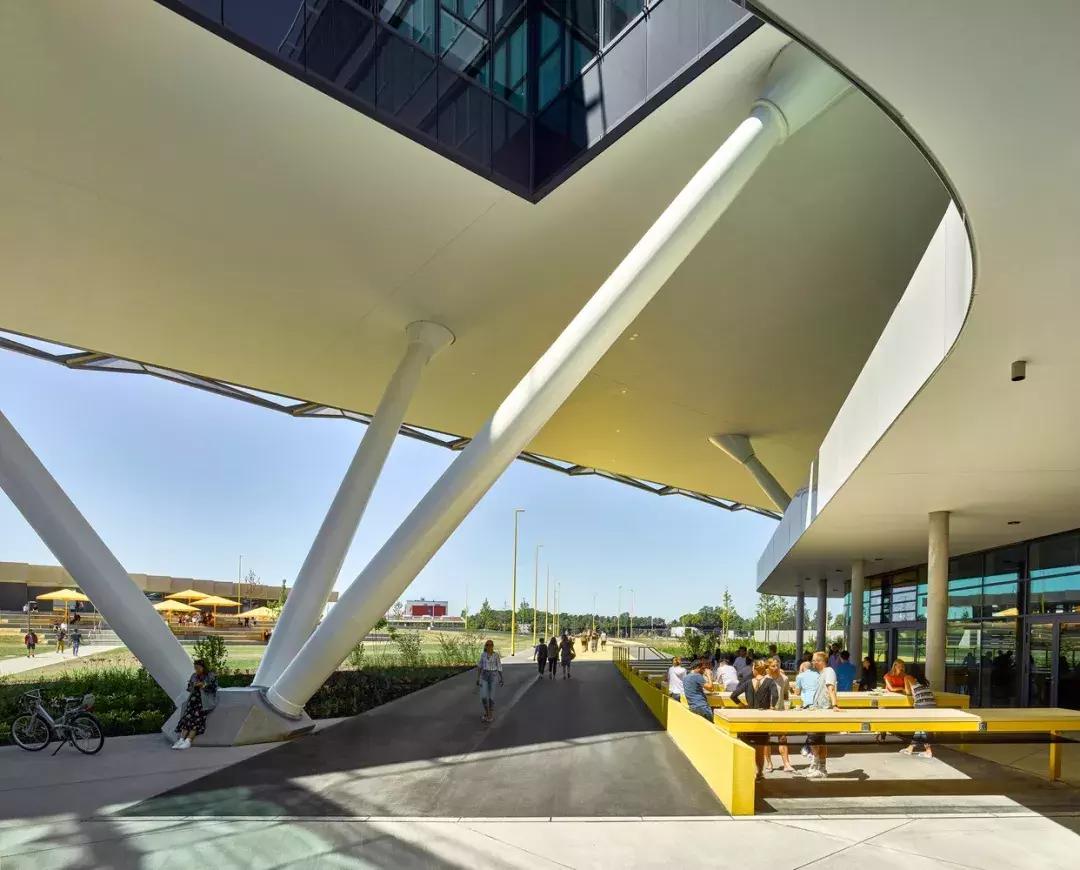 阿迪达斯adidas总部,adidas总部活动