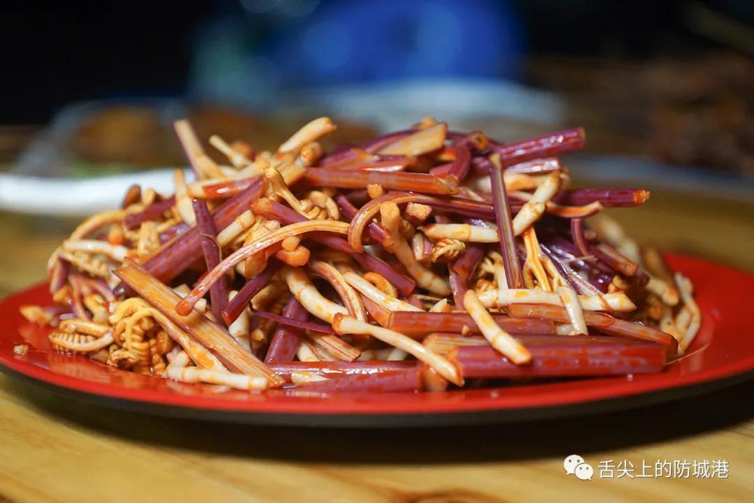 老板娘，生牛五成熟，果酱刷多一点