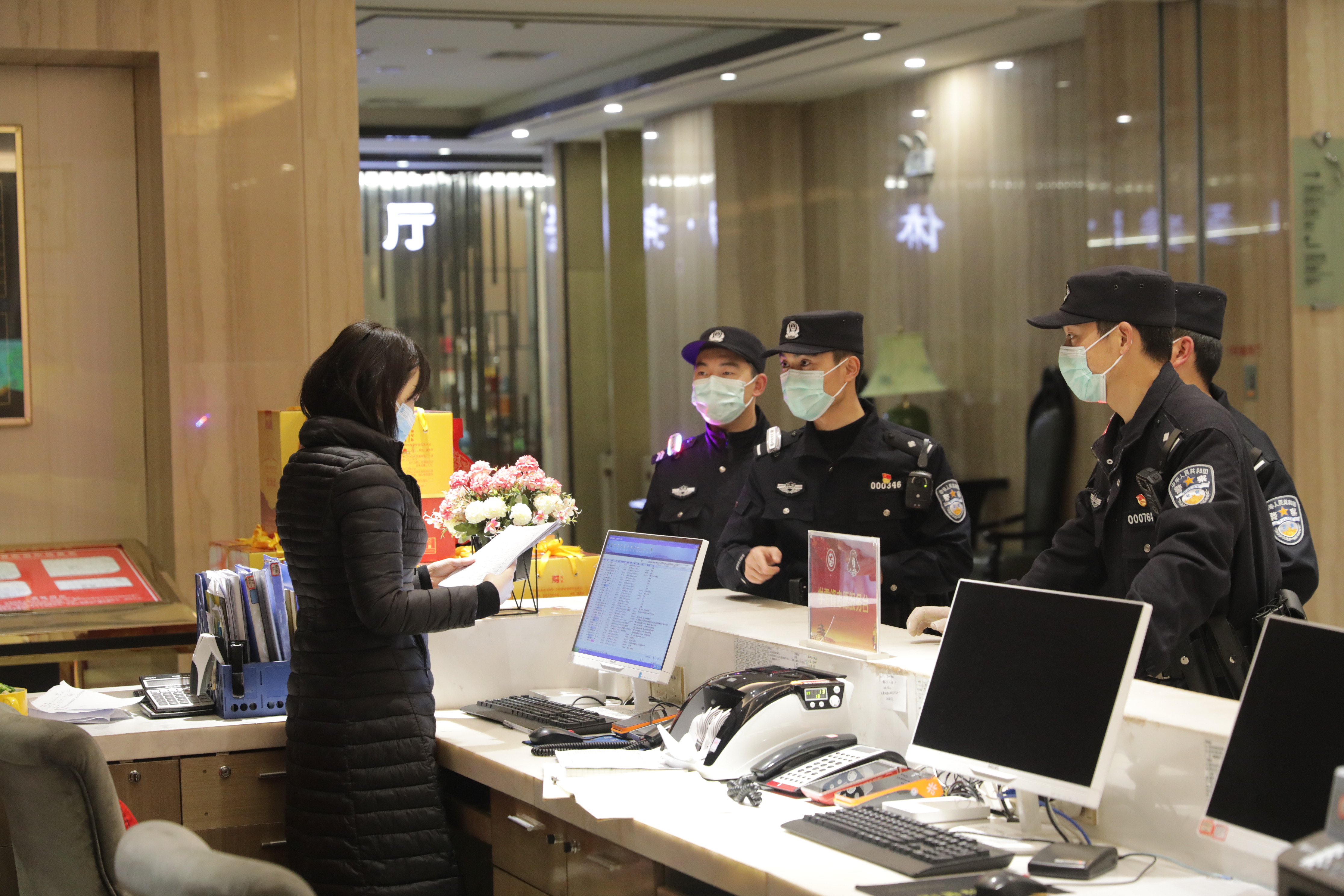 【疫情当前警察不退】代祥军：巴东疫情防控的水上“守门员”