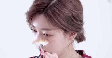 欧阳娜娜、宋祖儿都化过，承包热搜的雀斑妆到底有什么魔力