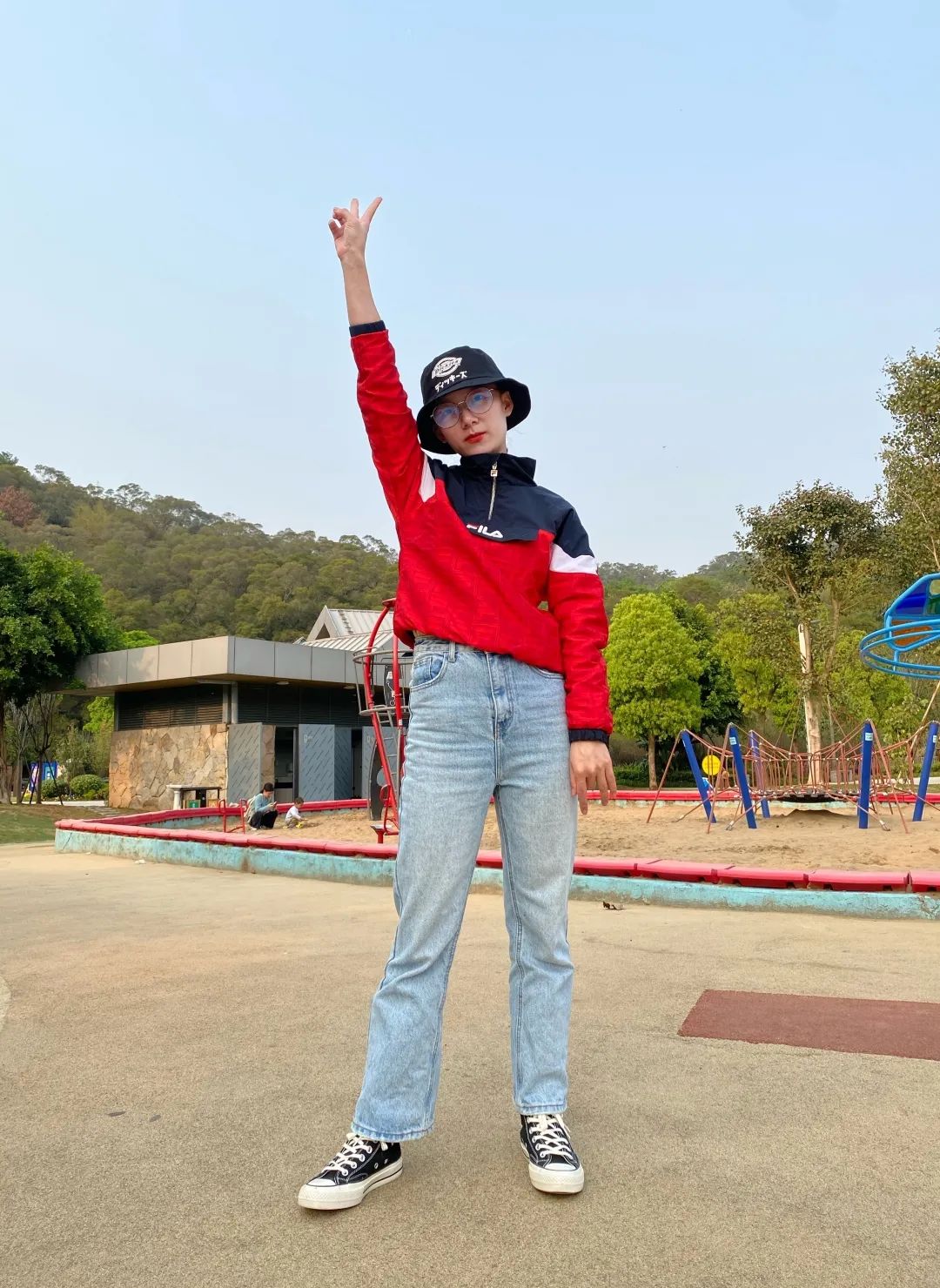 改善腿型的两腿平行的动作,女腿不直o型腿怎么矫正腿型