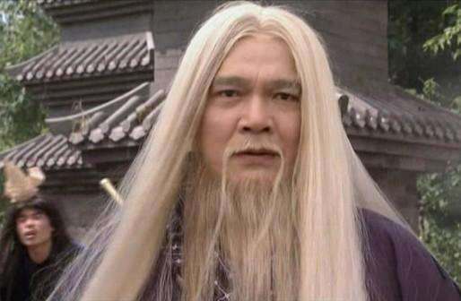 金庸武侠十大邪功排行榜，葵花宝典只排第2，第1逼的高手当场自杀