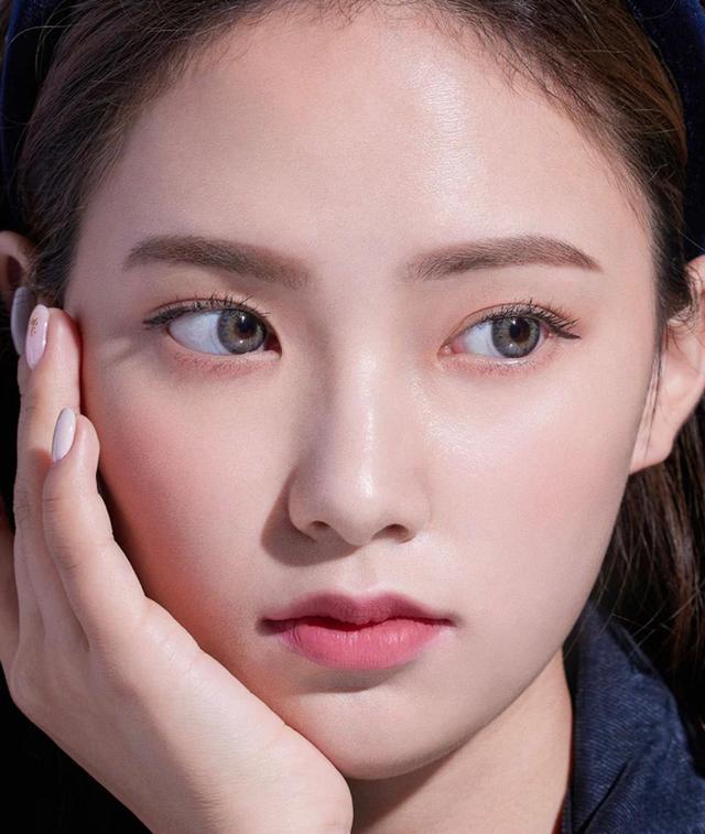 韩国低调灰色妆,南韩单眼皮妆