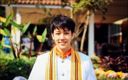 盘点他泰小可爱们的学士照：各个学霸努力又优秀