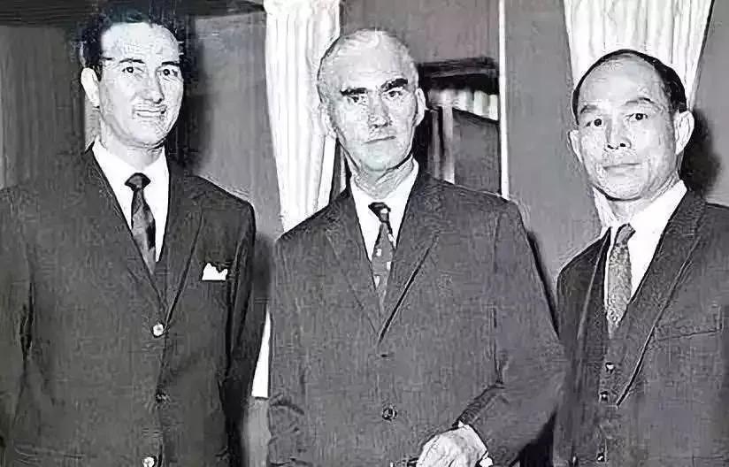 赌王何鸿燊澳门望族,望族名媛何鸿燊