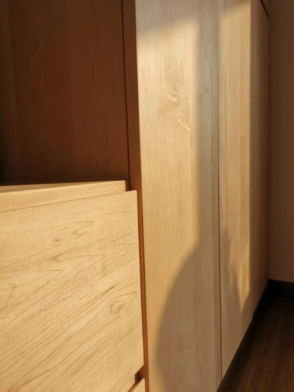 硬枫木实木家具,北美硬枫木家具好大的味道