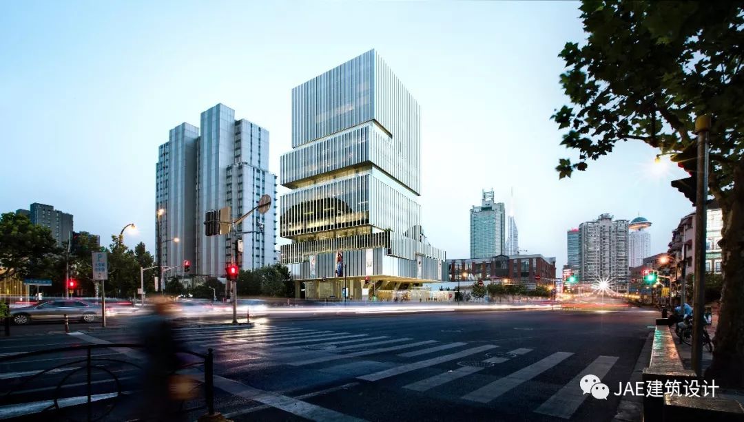 上海苏州河畔的新地标,上海苏州河地标建筑