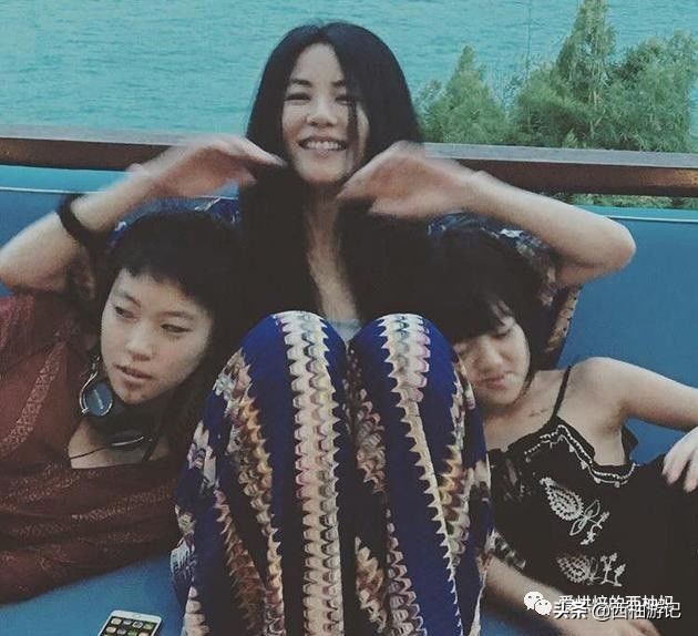 王菲窦靖童三姐妹,那英王菲三姐妹