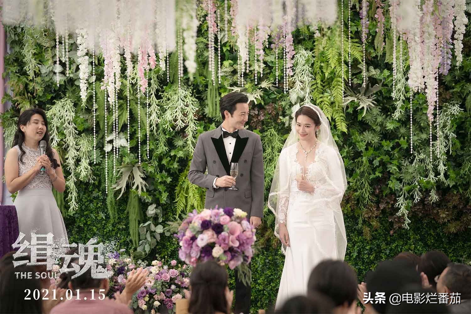 镜头过于直接，观众惊呼连连，很难想象在影院看到这么大尺度作品