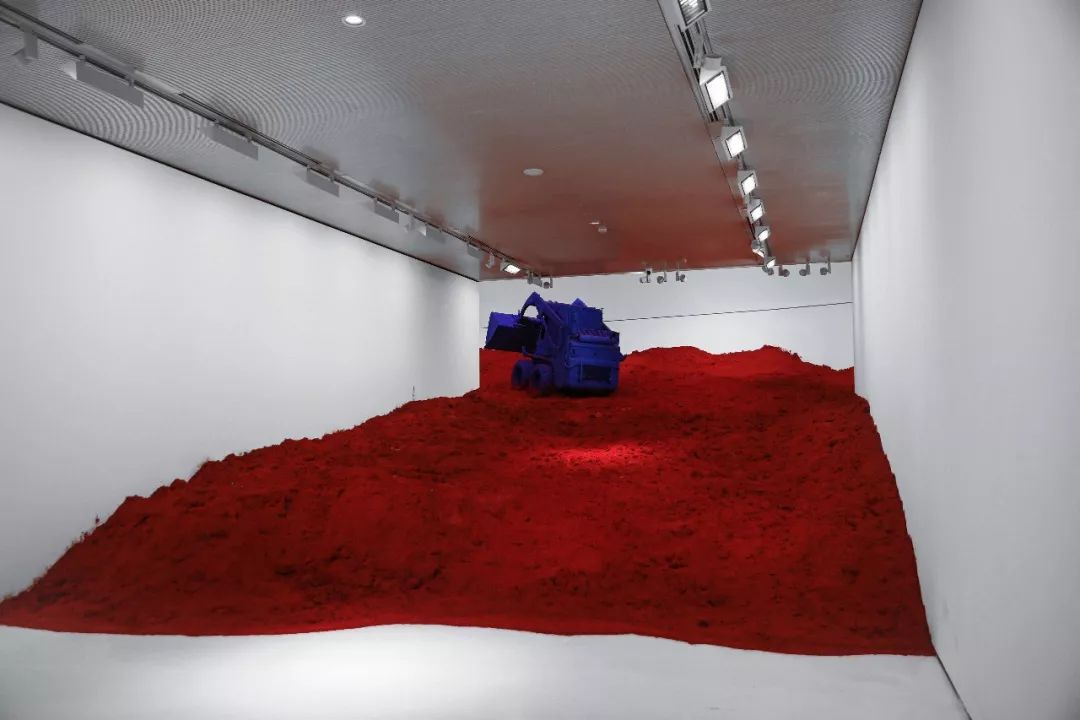 安尼施卡普尔北京,安尼施卡普尔三原色