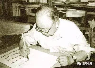 启功硬笔书法作品全集,启功写给朋友指正的书法立轴作品