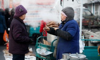 50岁大妈卖枣狂赚8000元,50大妈卖牛奶