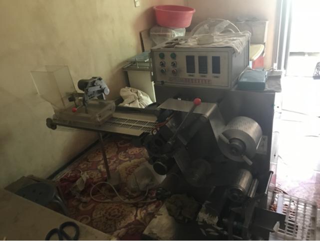 农村大集上发广告再快递售卖“三无”壮阳品“黑工厂”1年获利上百万