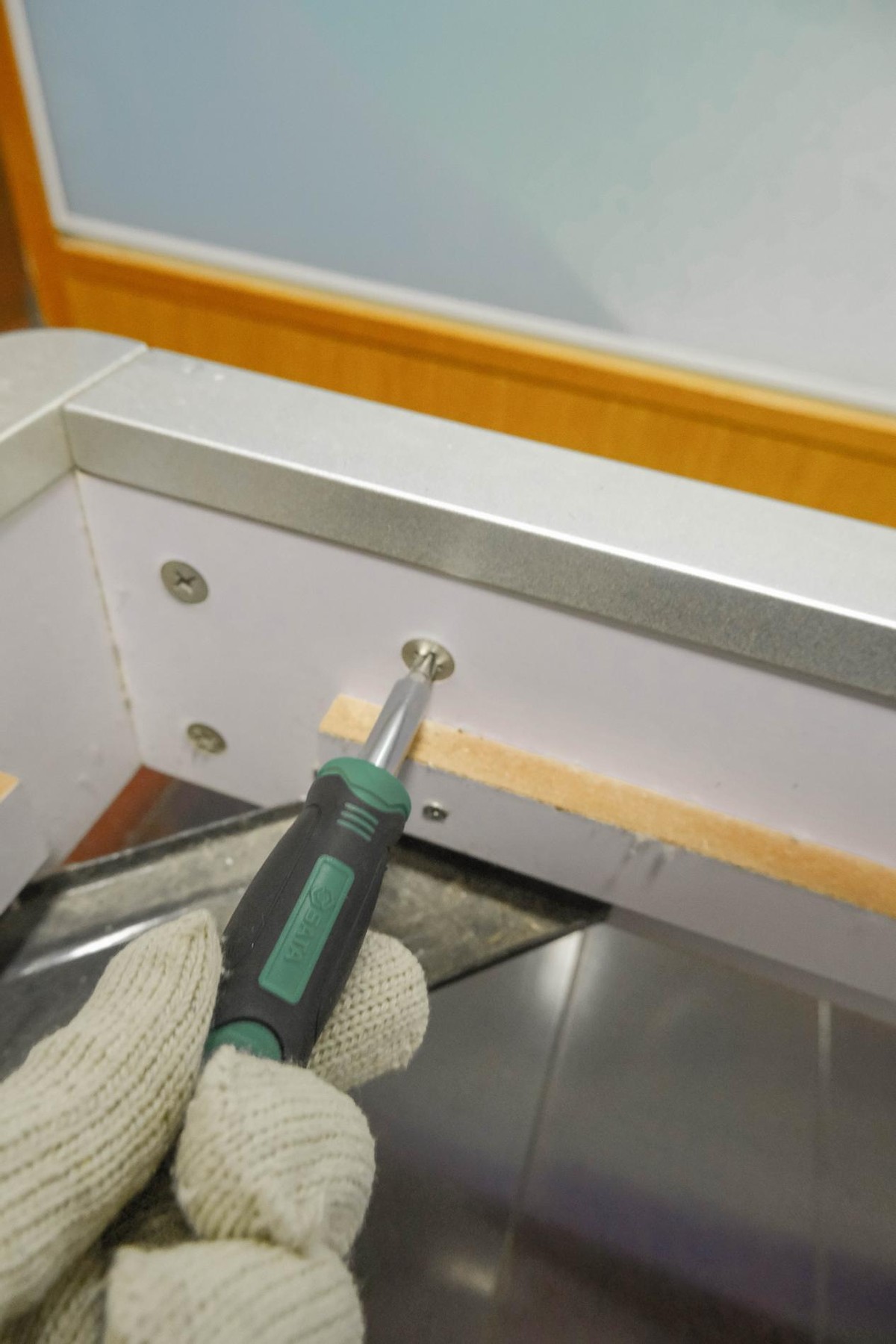 我只动口不动手，手提百宝箱的模范老公立即执行