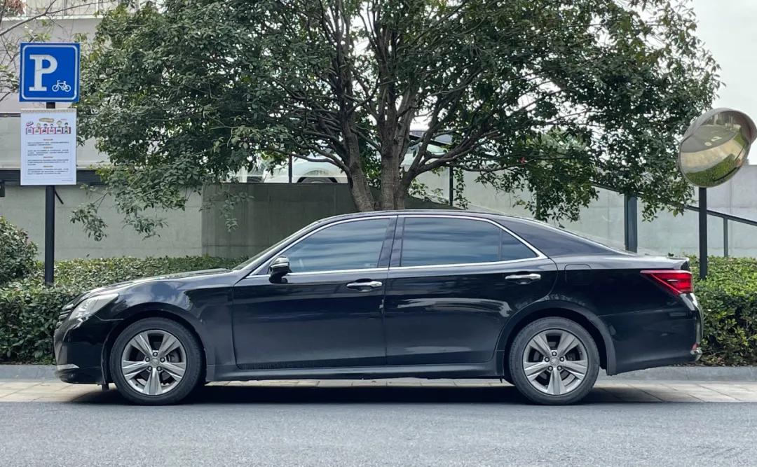 如果当年,你买了皇冠的话…