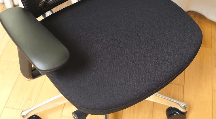 冈村电脑椅测评,冈村contessa一代和二代