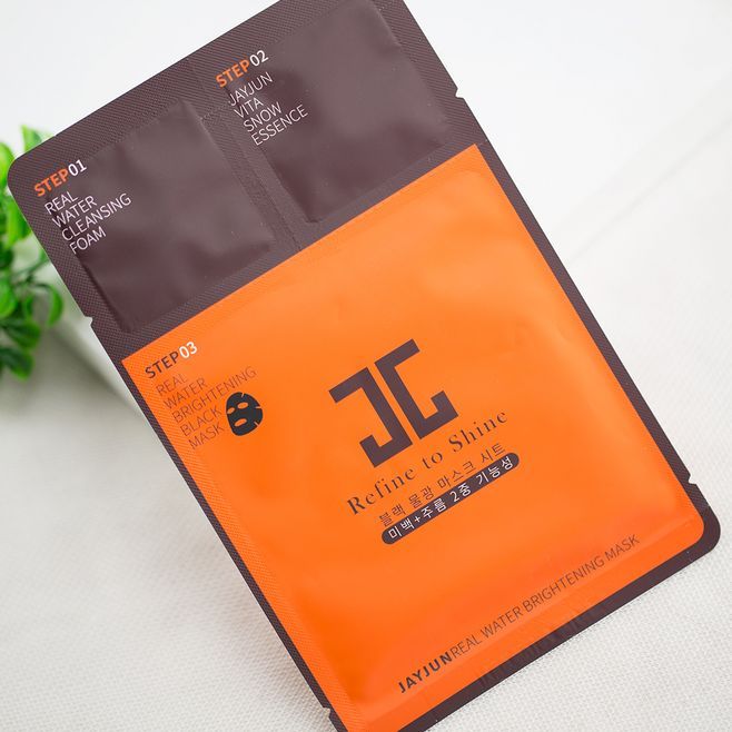 哪种韩国面膜适合18岁油性皮肤,最好用的韩国面膜