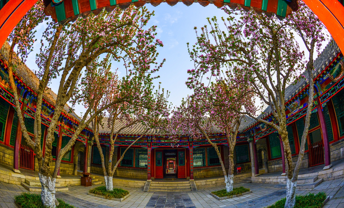 趵突泉诗赵孟頫创作背景,赵孟頫的趵突泉诗